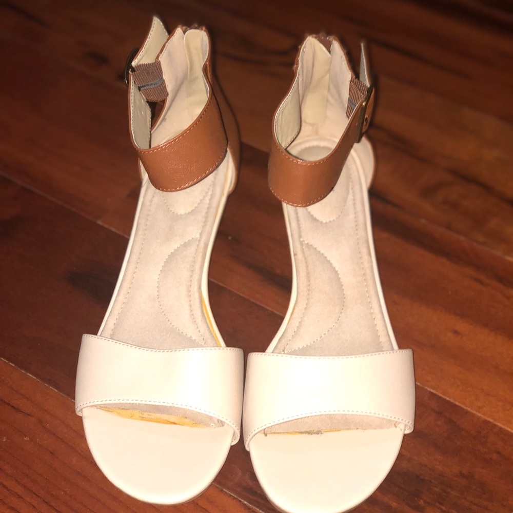 Cushion walk Sandals